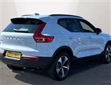 Volvo XC40 Image 2