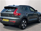 Volvo XC40 Image 2