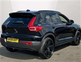 Volvo XC40 Image 2
