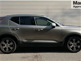 Volvo XC40 Image 2