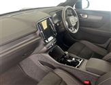 Volvo XC40 Image 2