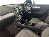 Volvo XC40 Image 2
