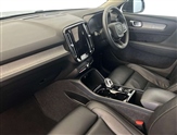 Volvo XC40 Image 2