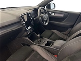 Volvo XC40 Image 2