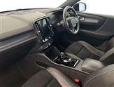 Volvo XC40 Image 2