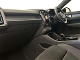 Volvo XC40 Image 2