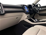 Volvo XC40 Image 2