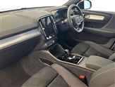 Volvo XC40 Image 2