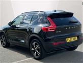 Volvo XC40 Image 2
