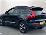 Volvo XC40 Image 2