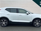 Volvo XC40 Image 2