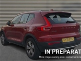 Volvo XC40 Image 2