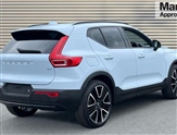 Volvo XC40 Image 3