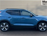 Volvo XC40 Image 2