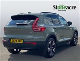Volvo XC40 Image 2