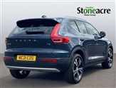 Volvo XC40 Image 2