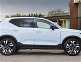 Volvo XC40 Image 2