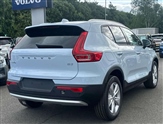Volvo XC40 Image 2