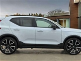 Volvo XC40 Image 2