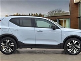 Volvo XC40 Image 2