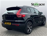 Volvo XC40 Image 2