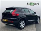 Volvo XC40 Image 2
