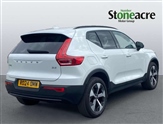 Volvo XC40 Image 2