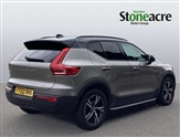 Volvo XC40 Image 2