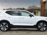 Volvo XC40 Image 2