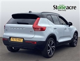 Volvo XC40 Image 2