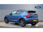 Volvo XC40 Image 2