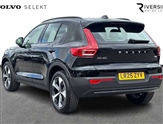 Volvo XC40 Image 3