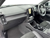 Volvo XC40 Image 2