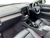 Volvo XC40 Image 2
