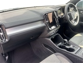 Volvo XC40 Image 2
