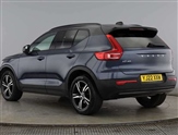 Volvo XC40 Image 2