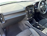 Volvo XC40 Image 2