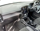 Volvo XC40 Image 2
