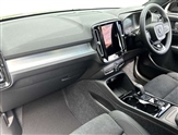 Volvo XC40 Image 2