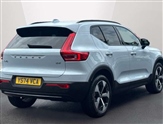 Volvo XC40 Image 2