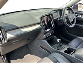 Volvo XC40 Image 2