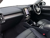 Volvo XC40 Image 2