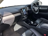 Volvo XC40 Image 2