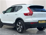 Volvo XC40 Image 2