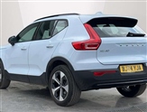 Volvo XC40 Image 2