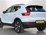Volvo XC40 Image 2