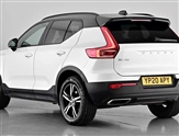Volvo XC40 Image 2