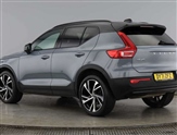 Volvo XC40 Image 2