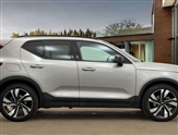 Volvo XC40 Image 2