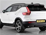 Volvo XC40 Image 2